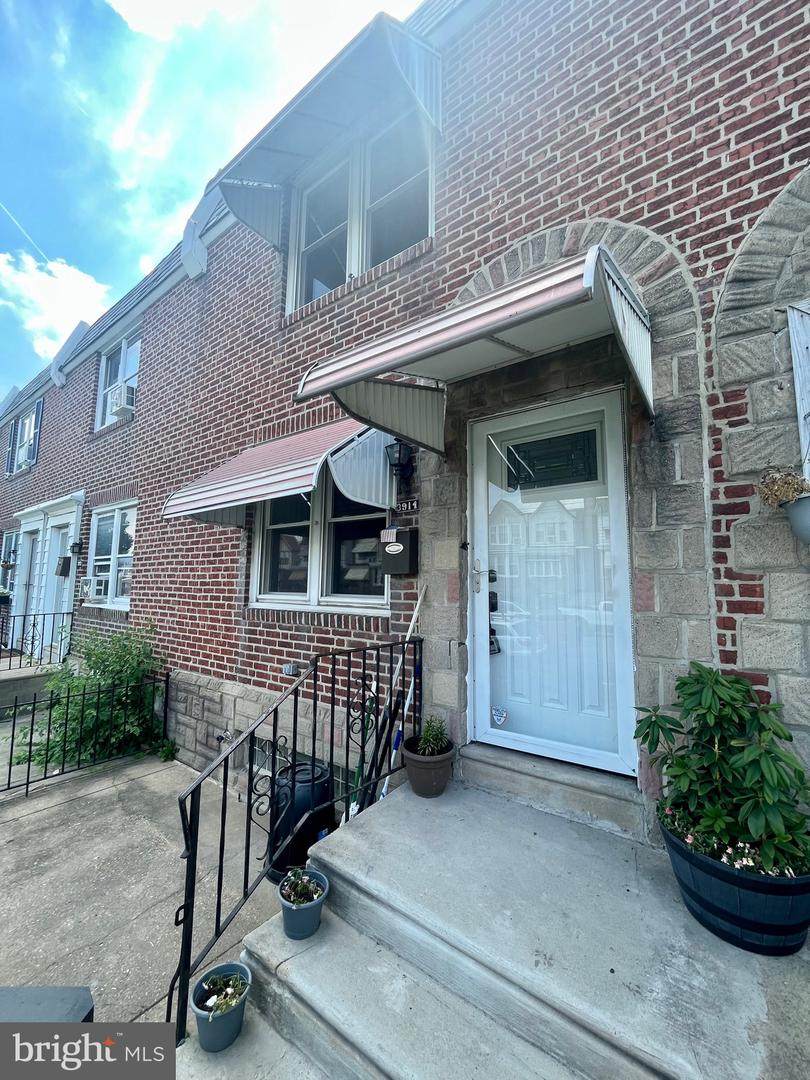 3914 L Street - Photo 1