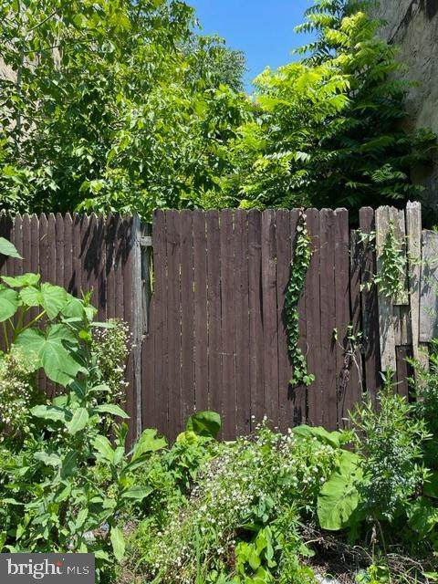 1337 Sellers Street - Photo 1