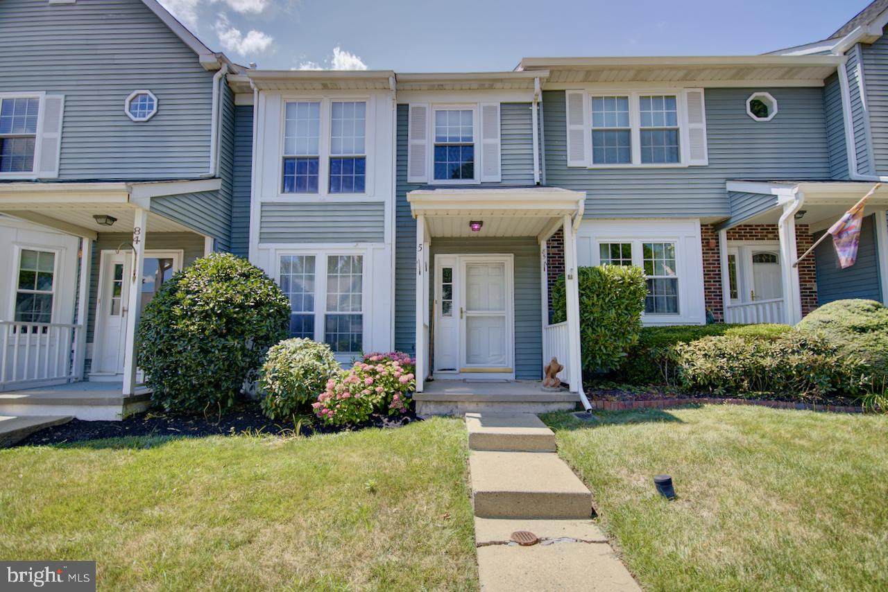 85 Fair Oaks Court - Photo 1