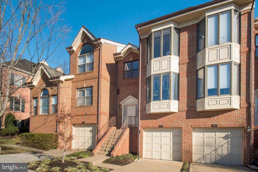 1445 Hampton Hill Circle - Photo 1