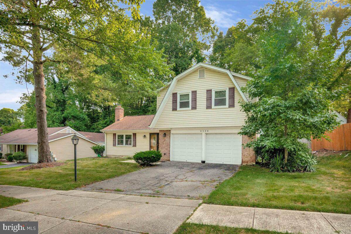 9120 Grandhaven Avenue - Photo 1
