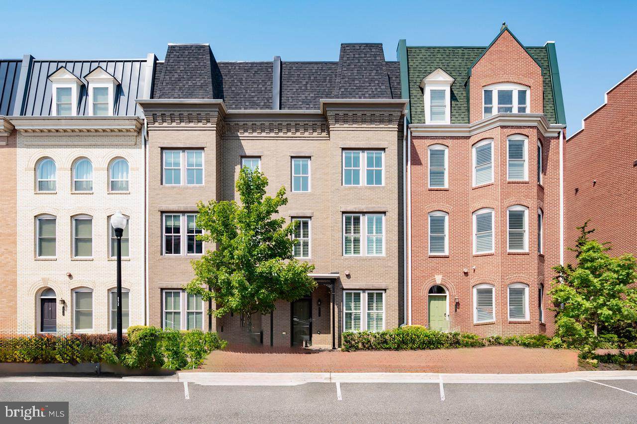 2216 Main Line Boulevard - Photo 1