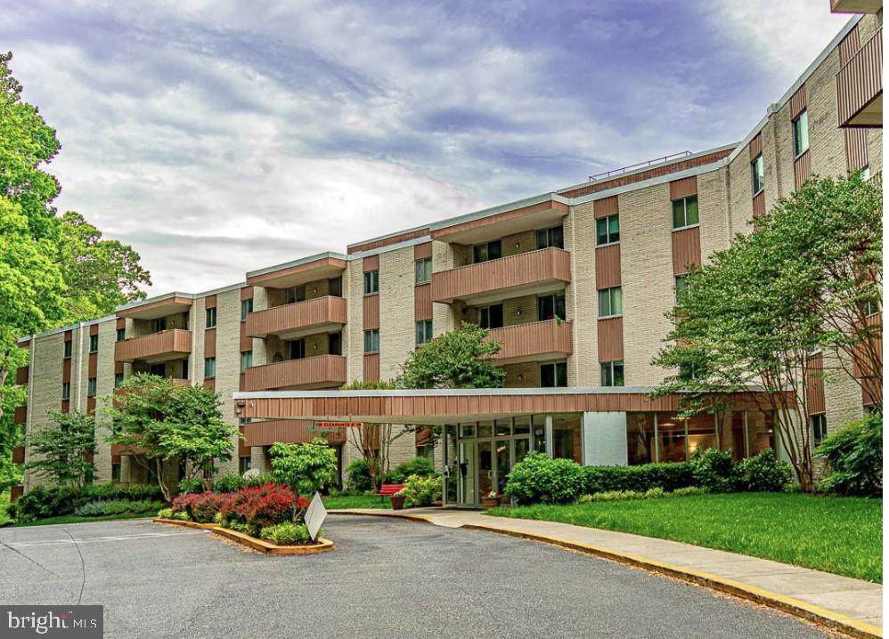 7505 Democracy Boulevard - Photo 1