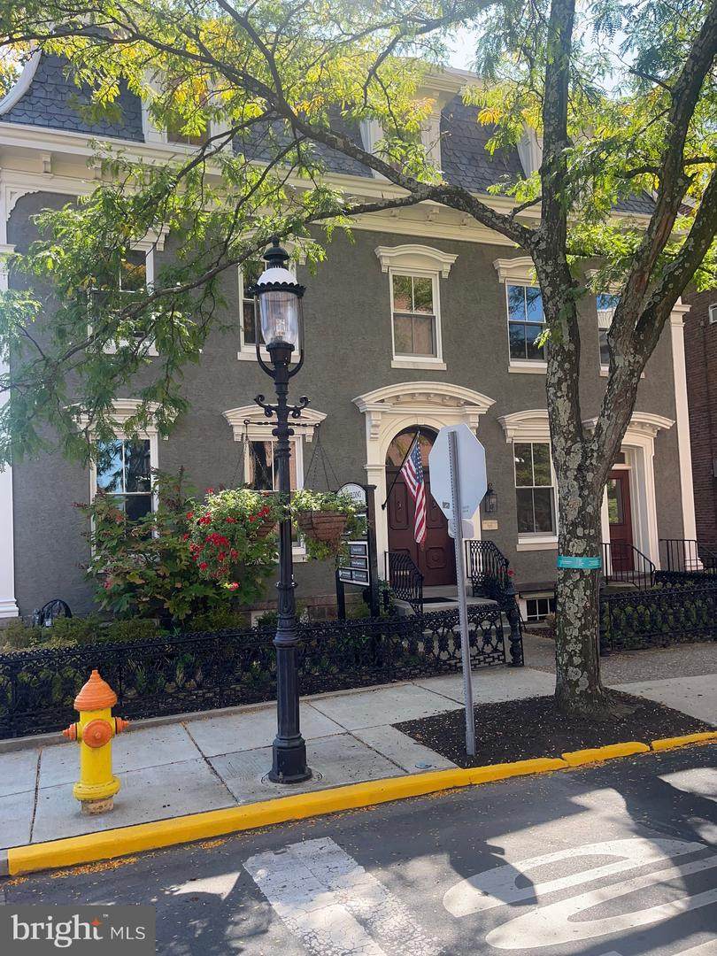 68 Court Street - Photo 1