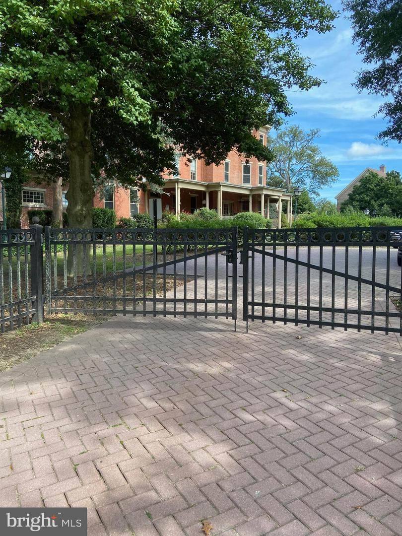 144 Kings Hwy. - Photo 1