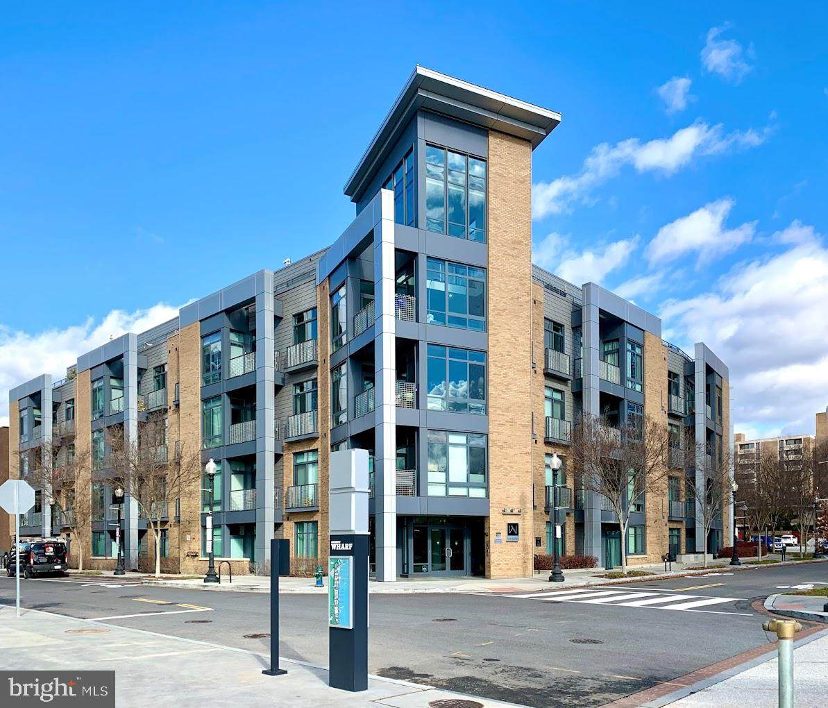 525 Water Street - Photo 1