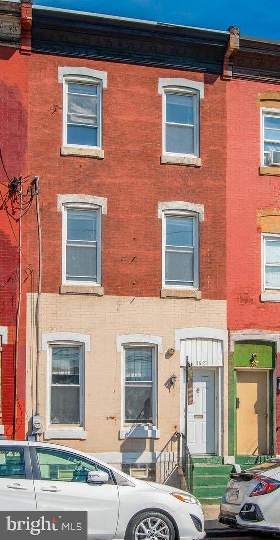 1621 Montgomery Avenue - Photo 1