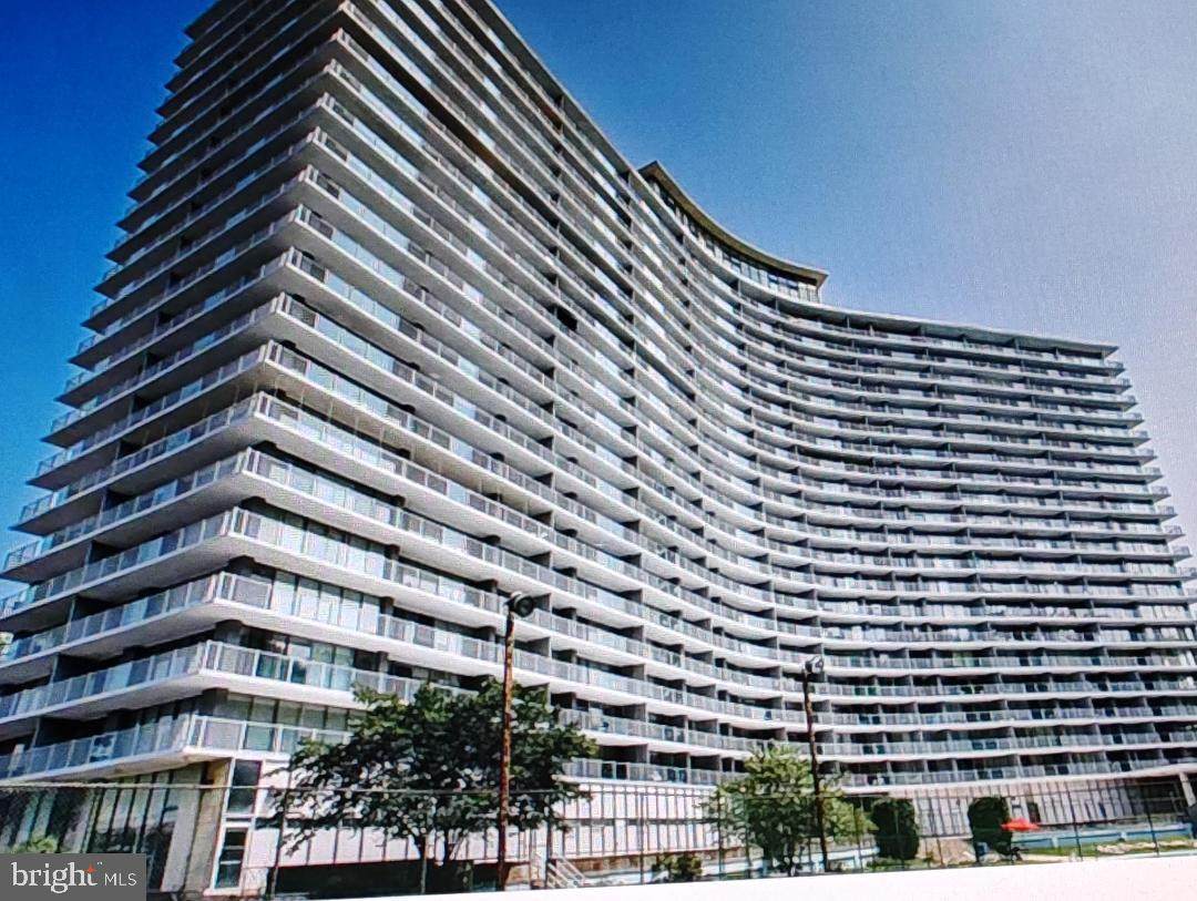 3900 Ford Road - Photo 1