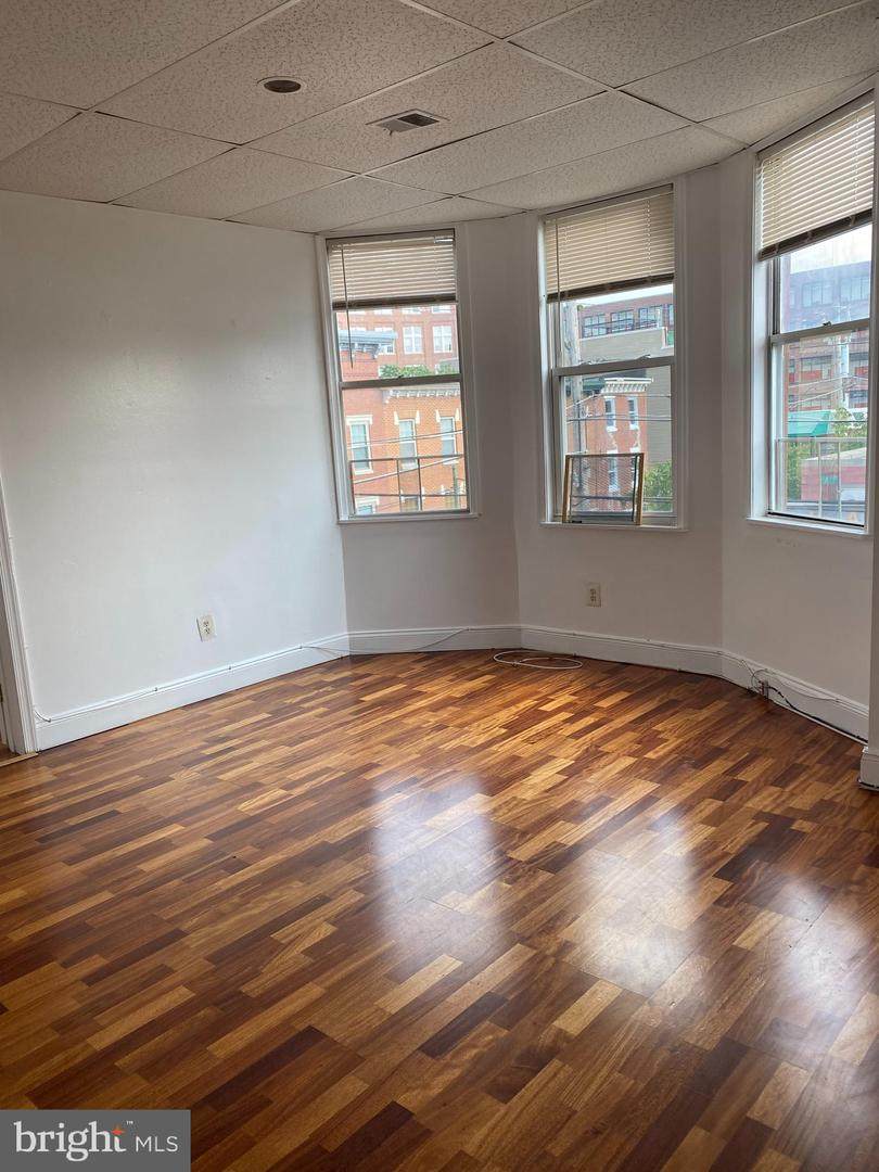 930 12TH Street - Photo 1