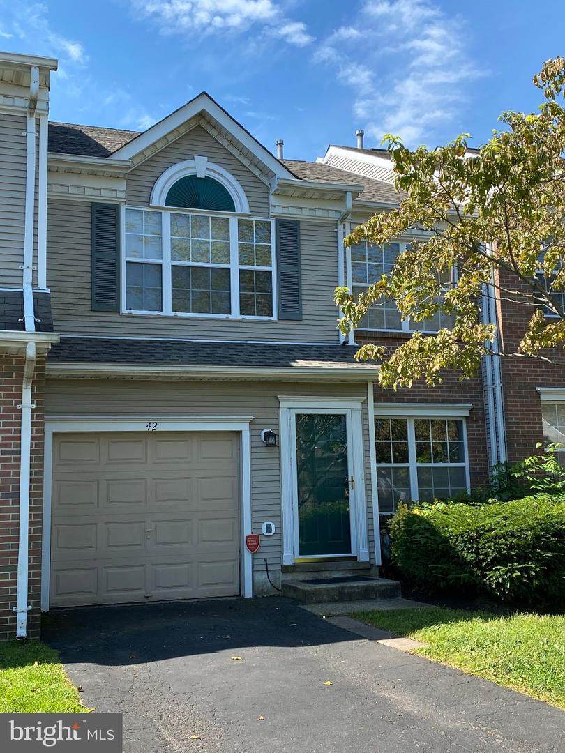 42 Honey Locust Lane - Photo 1