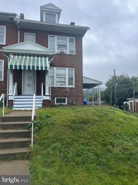 329 Carroll Street - Photo 1