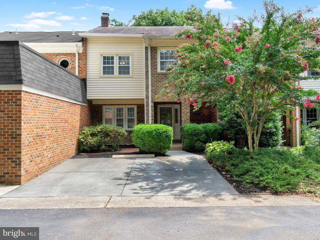 1114 Moorefield Creek Road - Photo 1