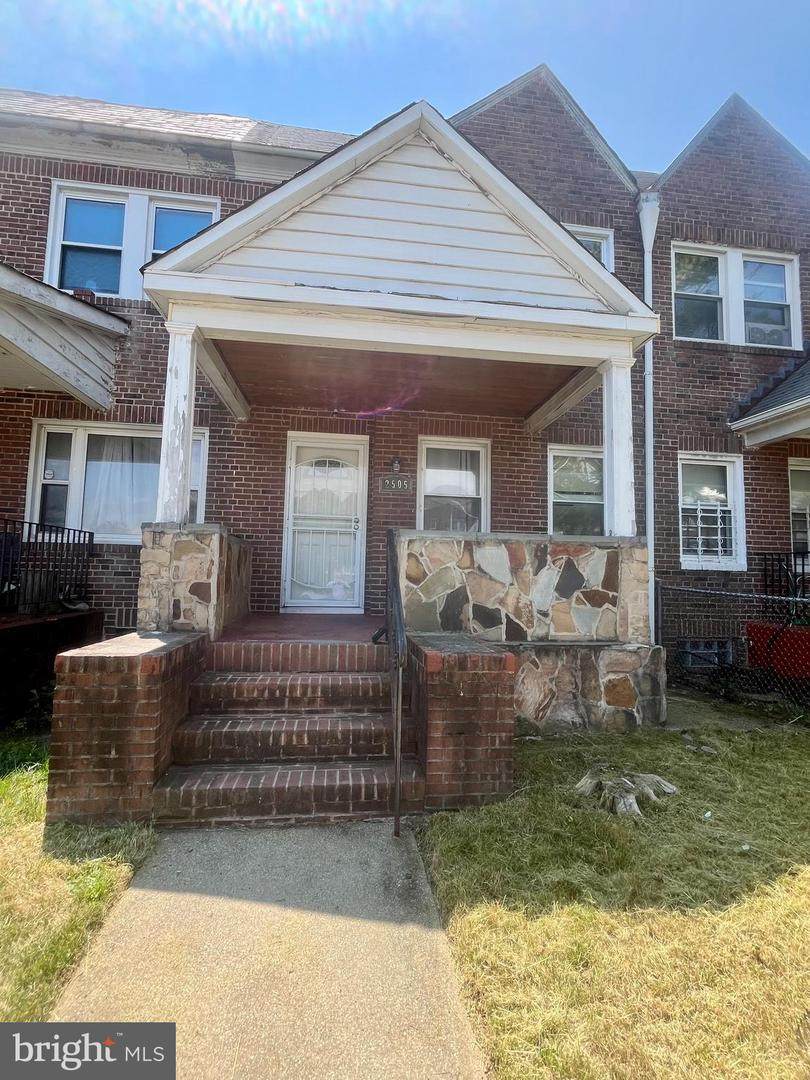 2505 Loyola Southway - Photo 1