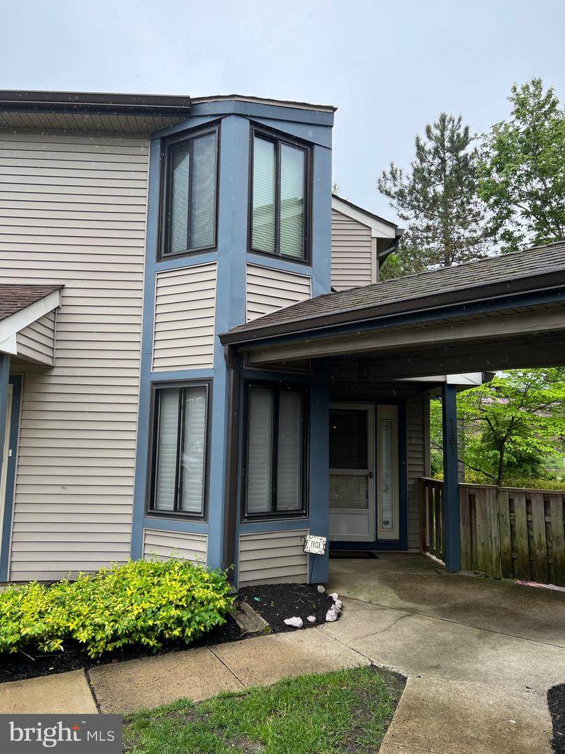 1101 Chesterwood Court - Photo 1