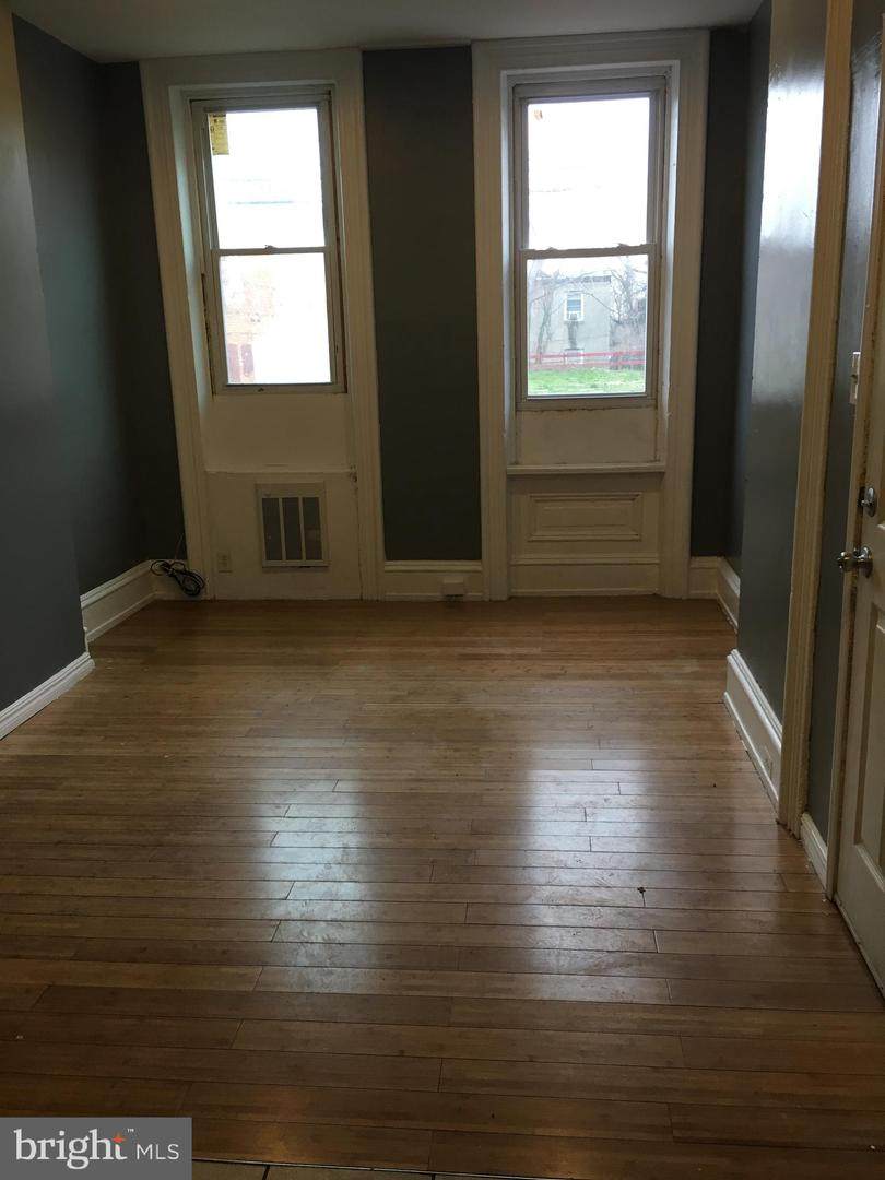 933 Dauphin Street - Photo 1