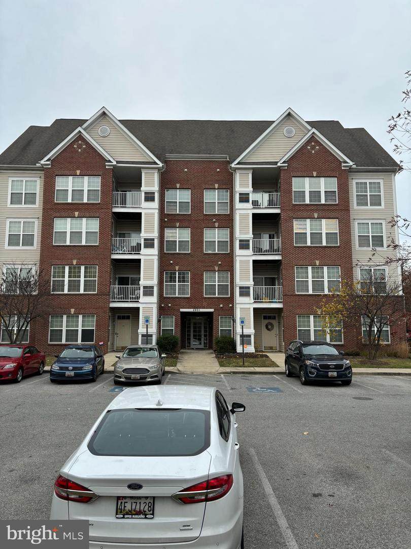 2801 Forest Run Drive - Photo 1