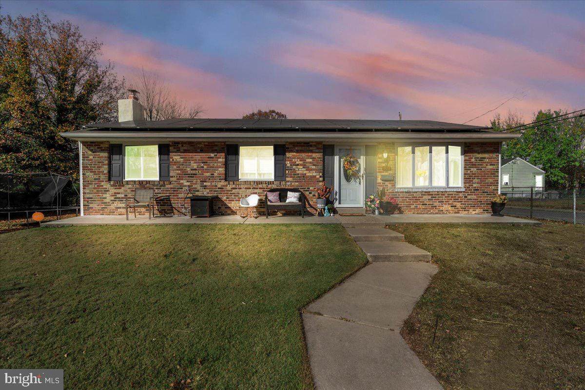 333 Adams Street - Photo 1