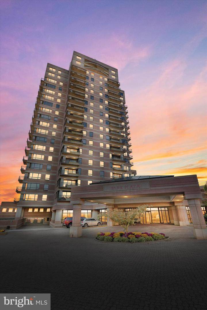 1100 Lovering Avenue - Photo 1