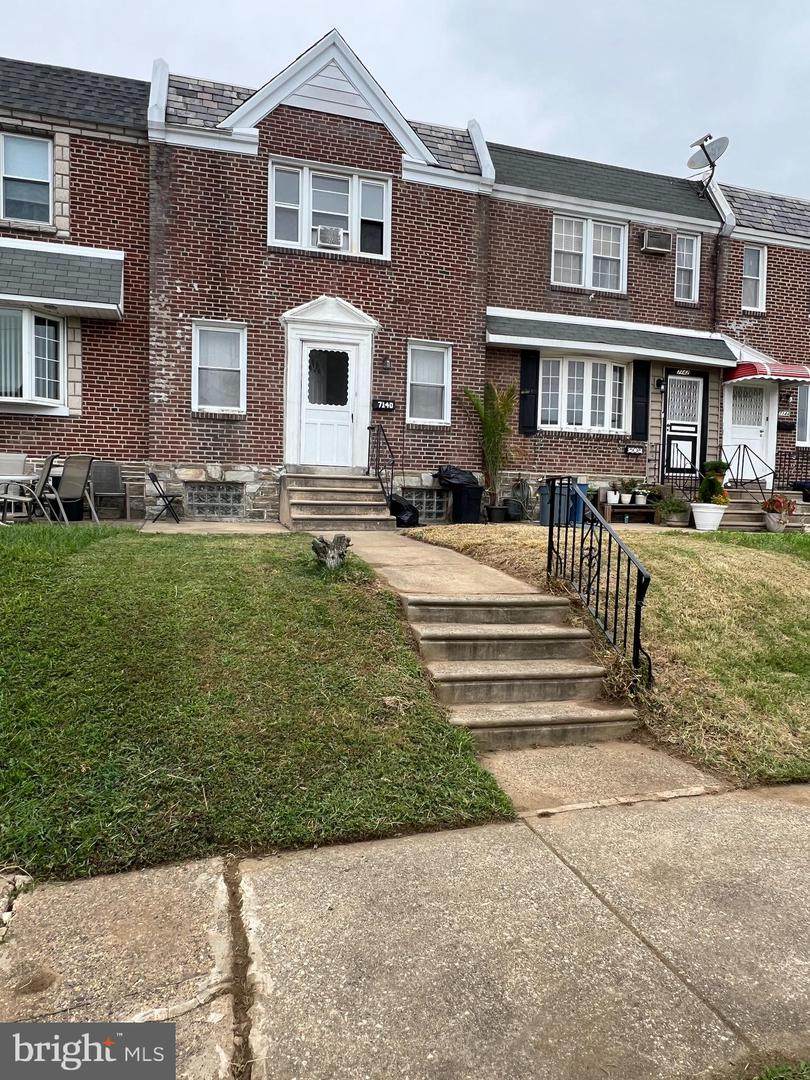 7140 Erdrick Street - Photo 1