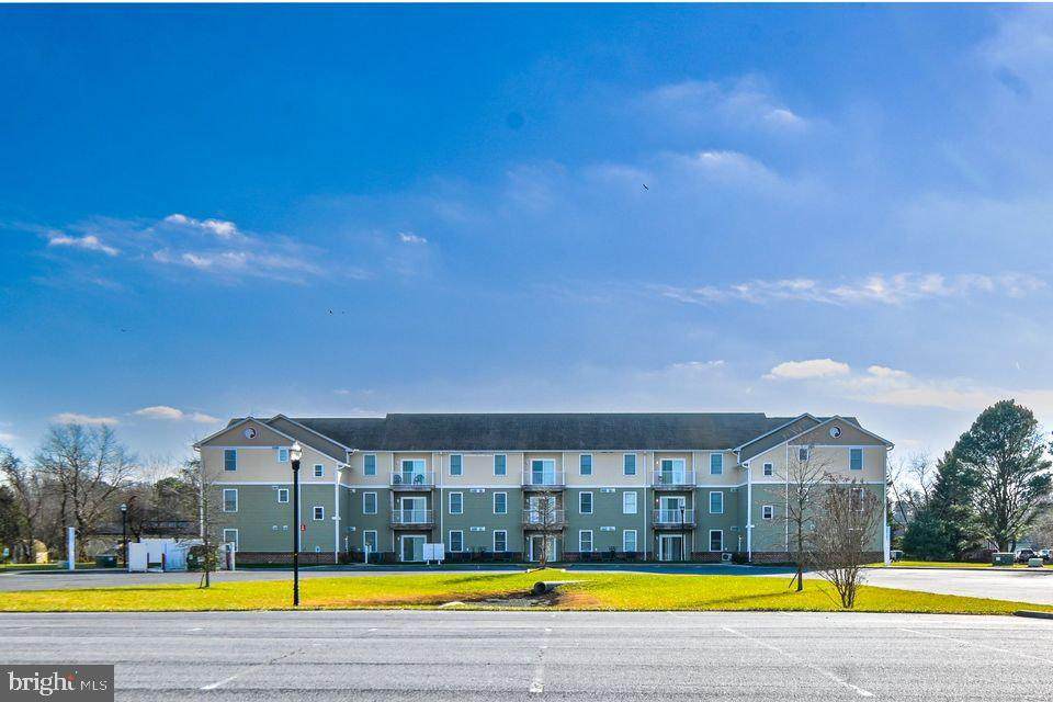 10800 Clipper Circle - Photo 1