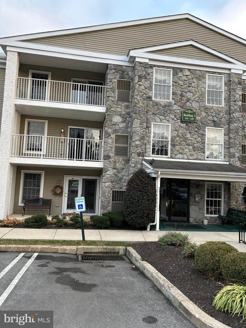339 Brandon - Photo 1