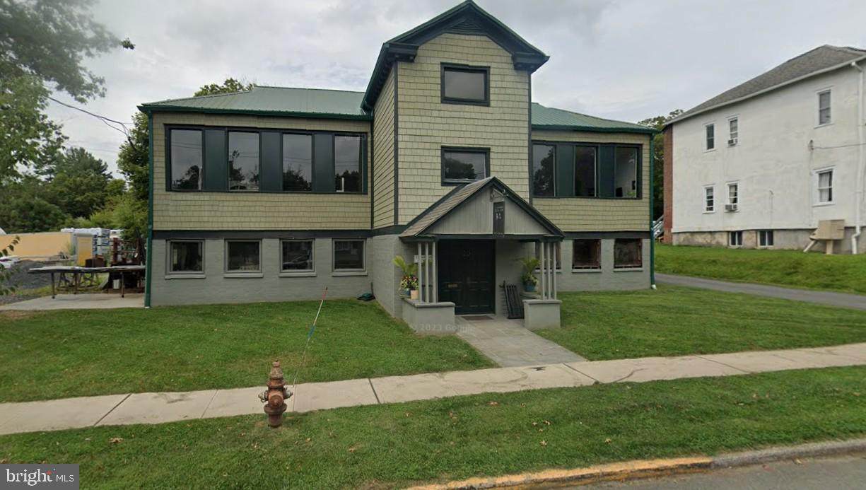 20 Model Avenue - Photo 1