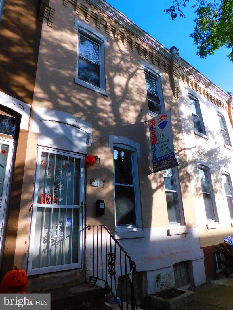 2025 Gratz Street - Photo 1
