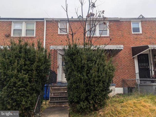 5419 Lynview Avenue - Photo 1