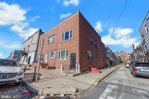 1339 Porter Street - Photo 1