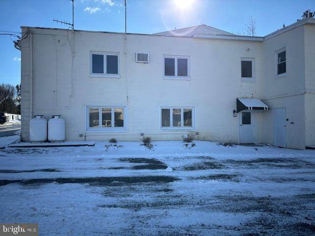 6 Village Avenue - Photo 1