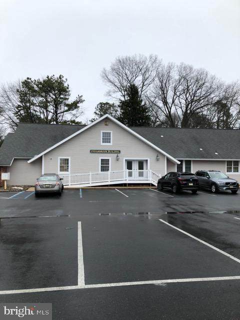 99 Taunton Road - Photo 1