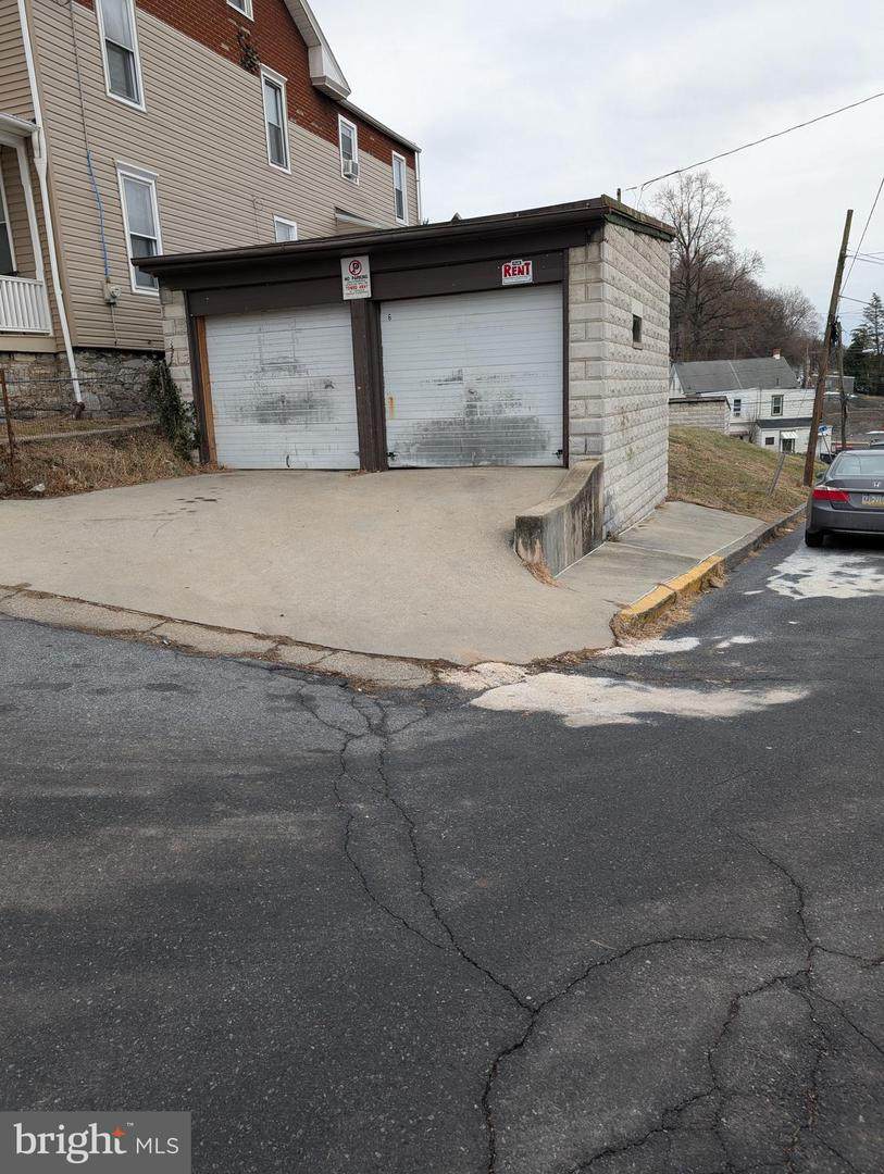 212 Elm Street - Photo 1