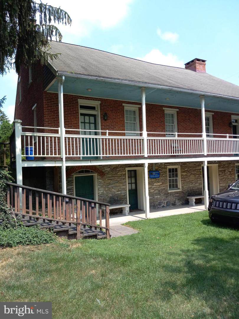 1398 Oregon Road - Photo 1