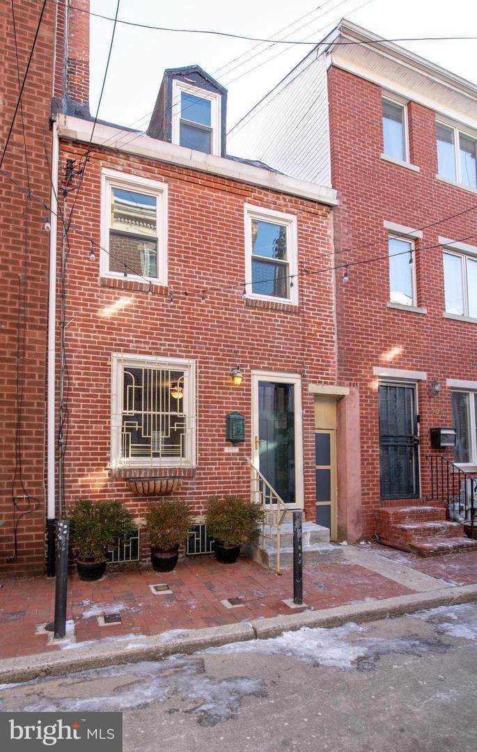 907 Fairhill Street - Photo 1