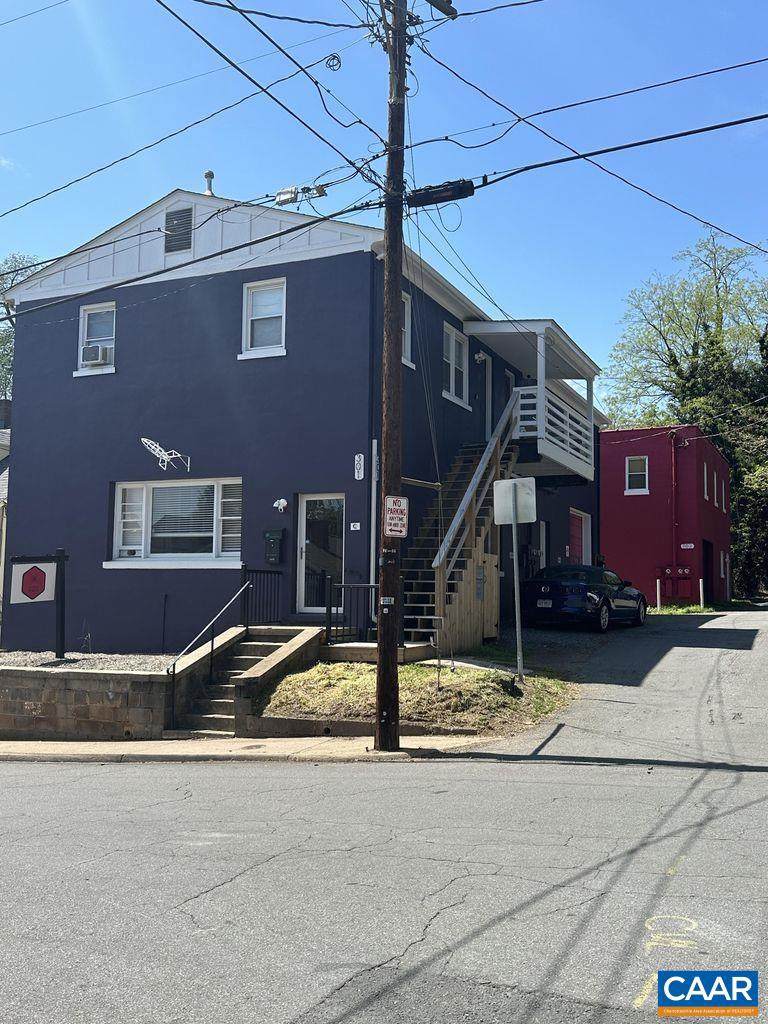 301 7TH ST - Photo 1