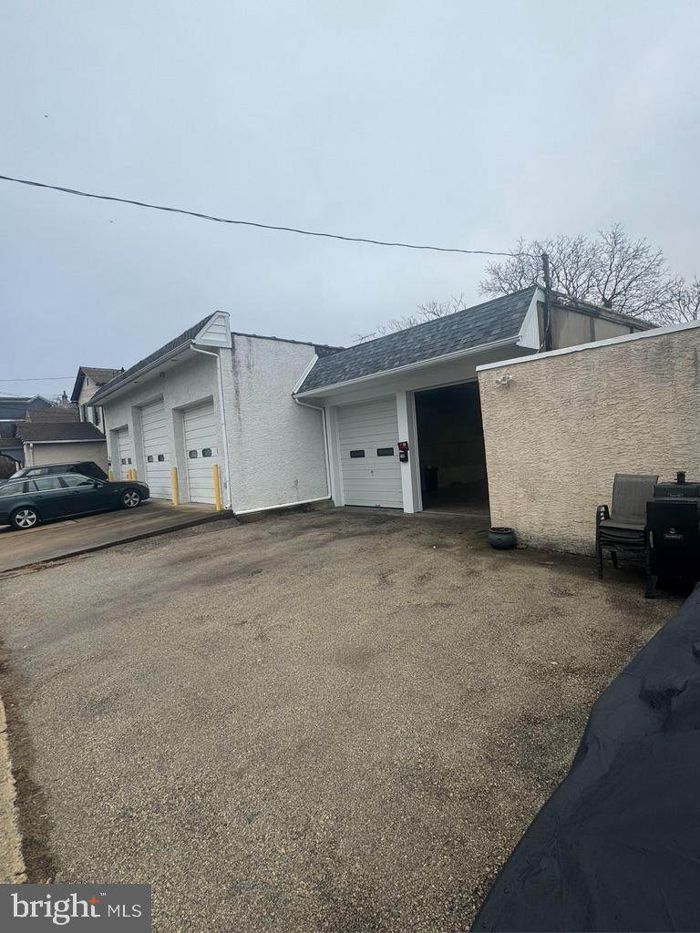 701 Spring Mill Avenue - Photo 1