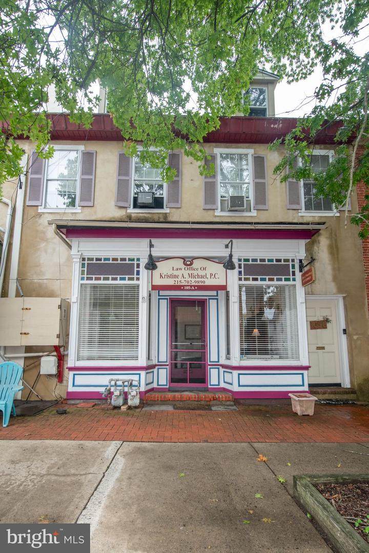 105 Maple Avenue - Photo 1