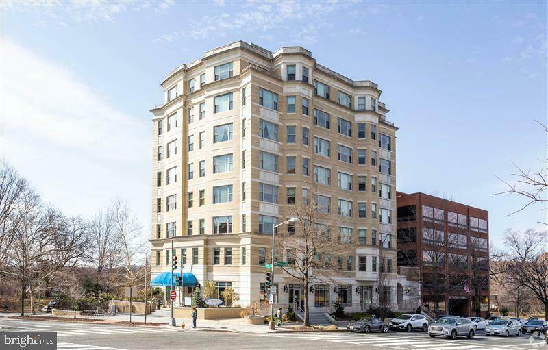 2600 Pennsylvania - Photo 1
