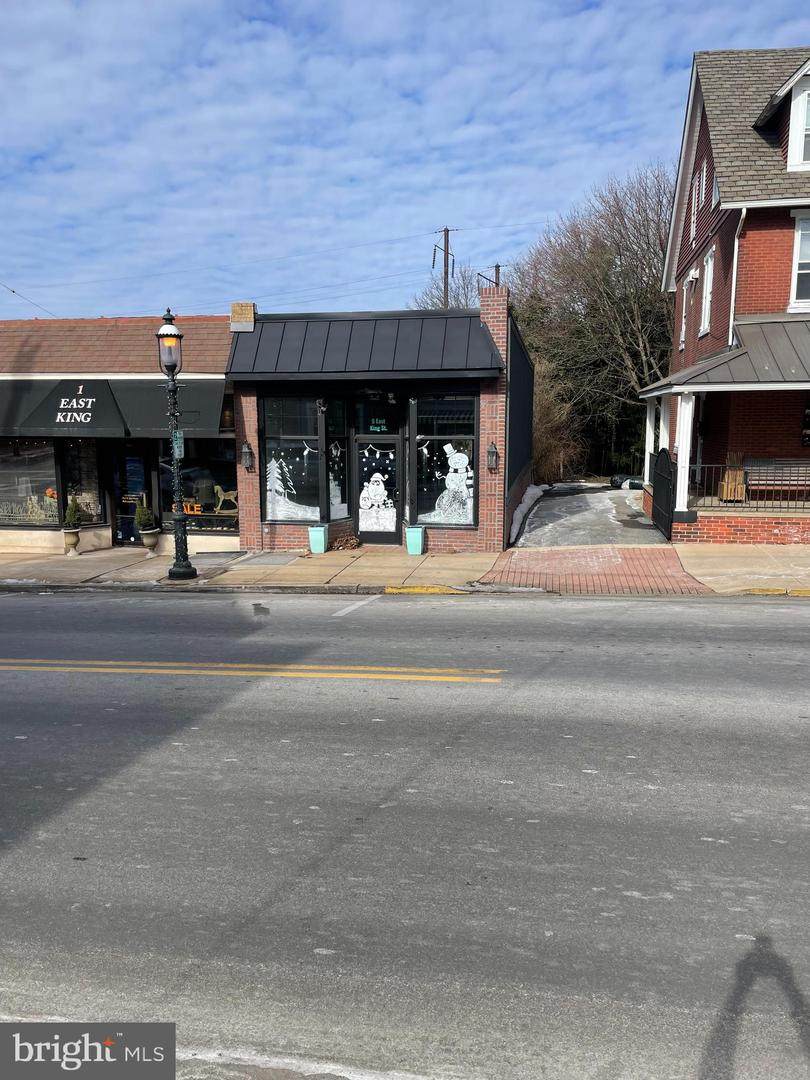 5 King Street - Photo 1