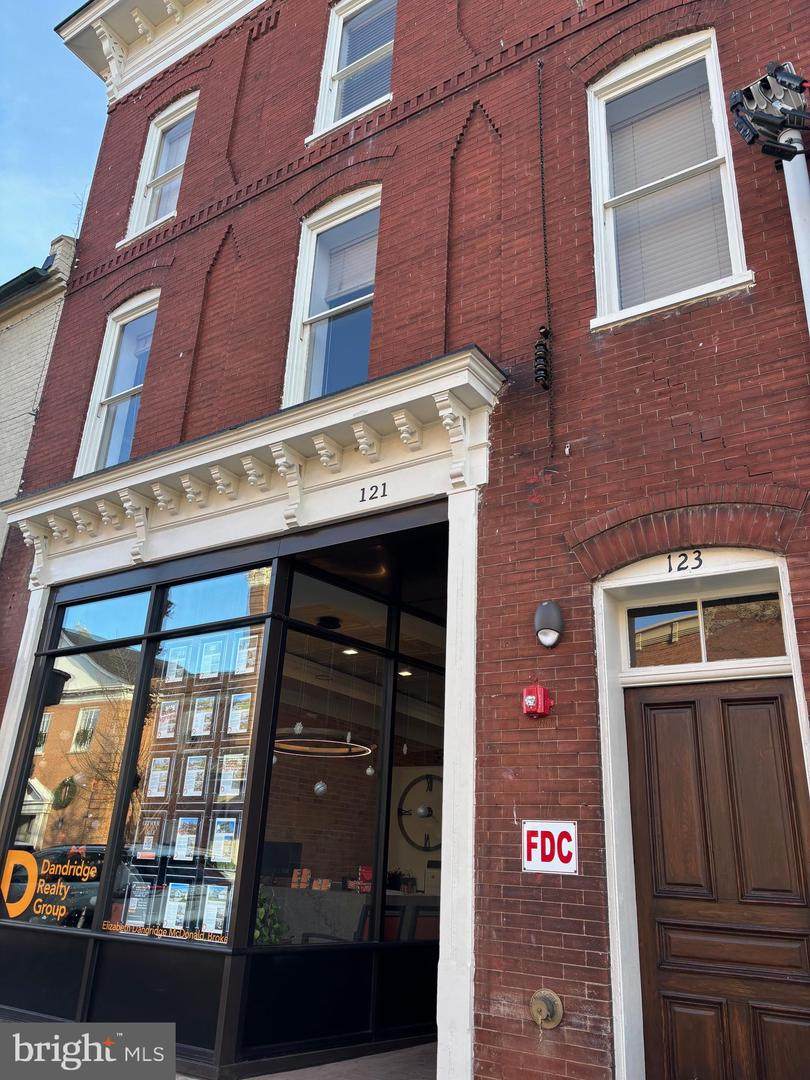 121 Washington Street - Photo 1