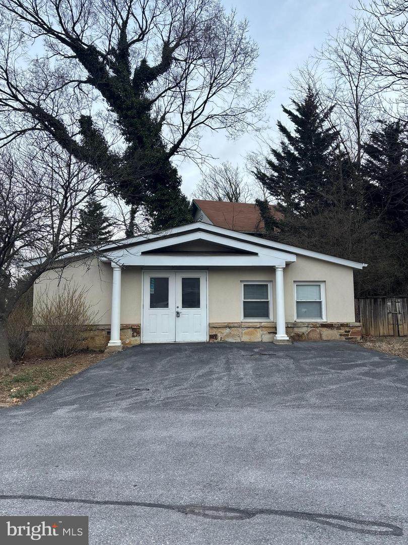 986 John Marshall Highway - Photo 1