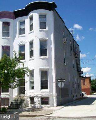 2504 Saint Paul Street - Photo 1
