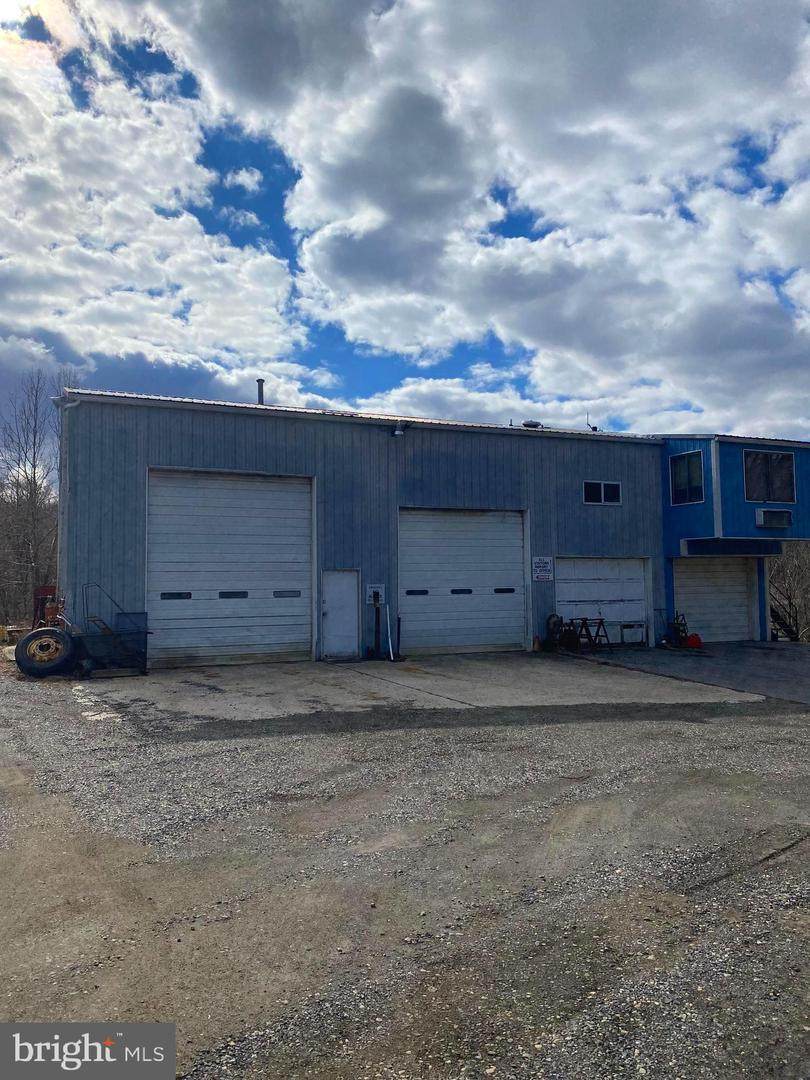 7900 Henryton Road - Photo 1