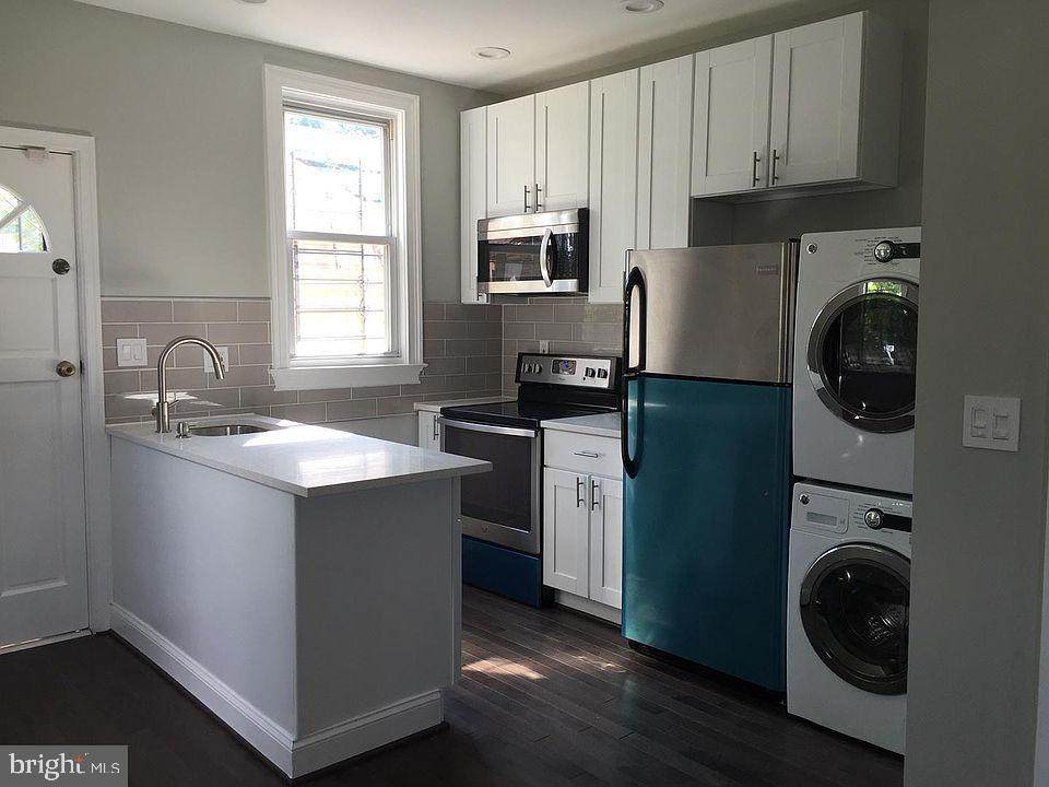 1643 L Street Ne - Photo 1