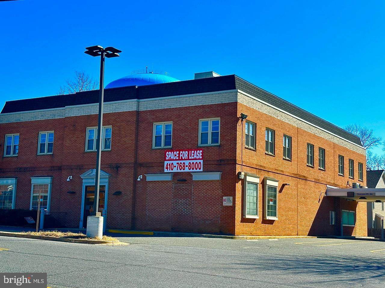 201 Benton Avenue - Photo 1