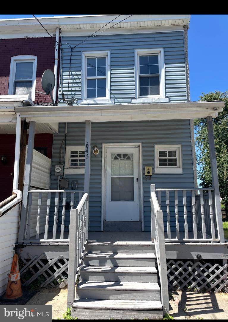 645 Willow Street - Photo 1