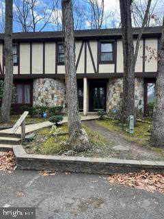 913 Burberry Court - Photo 1