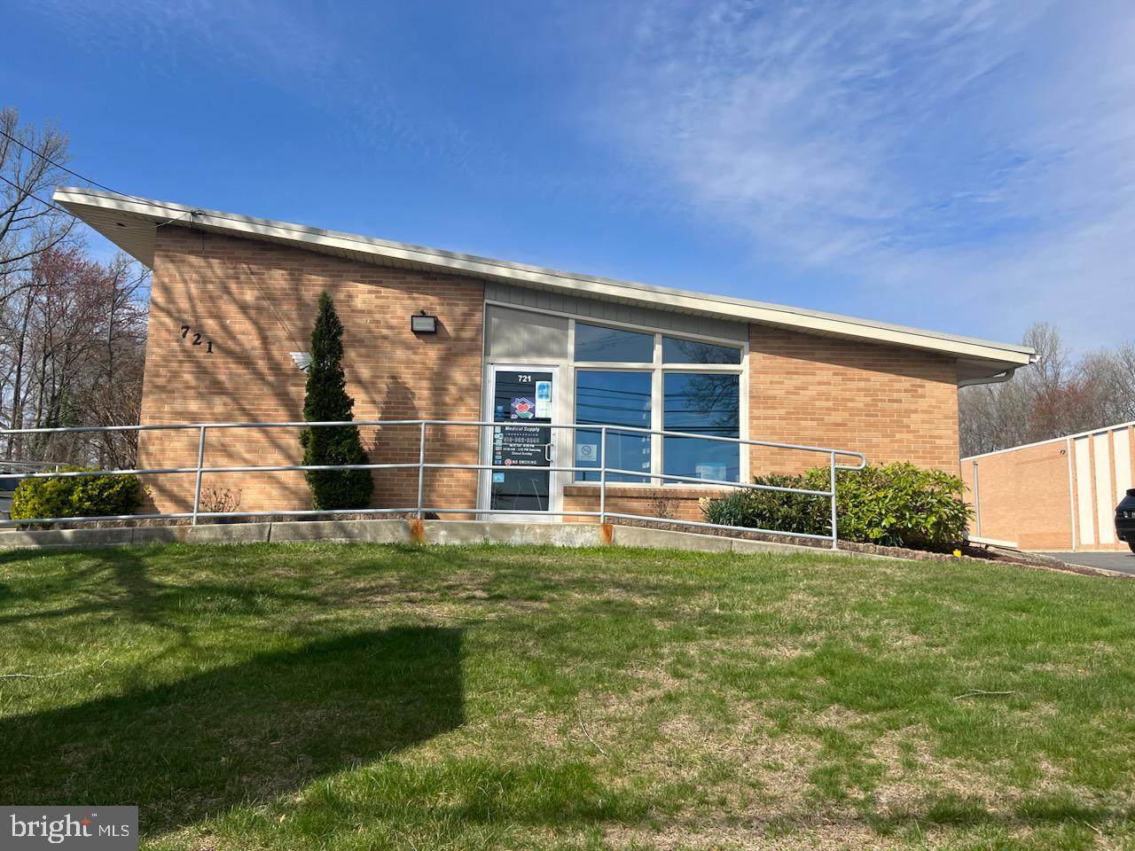 721 Bridge Street - Photo 1