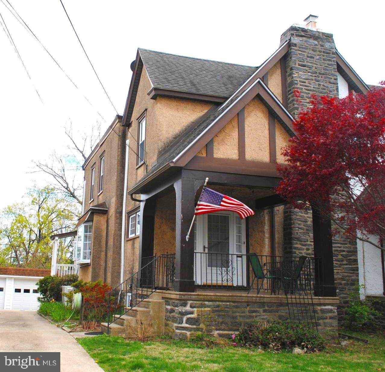 222 Plumstead Avenue - Photo 1