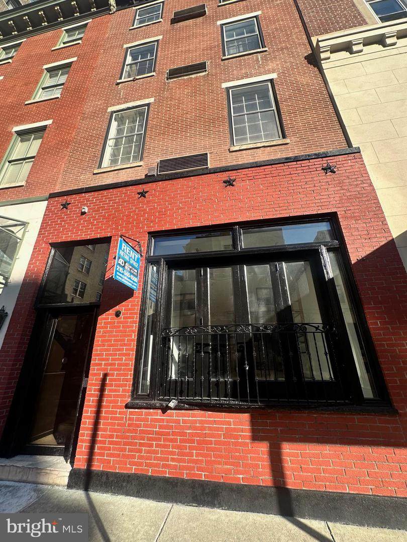 267 19TH Street - Photo 1